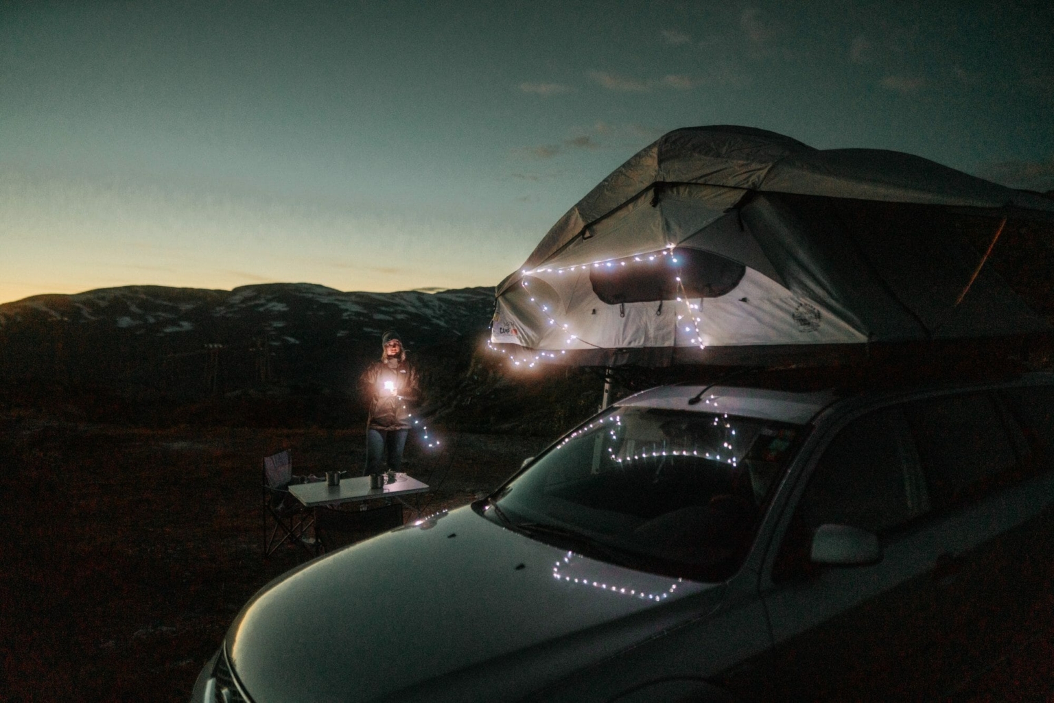 Illuminazione per tenda da tetto con catena luminosa
