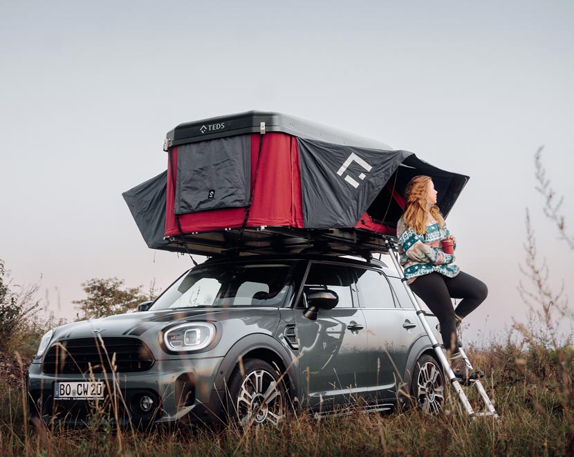 dachzelt-tedpop-zwei-eingaenge-mini-countryman-slider-01